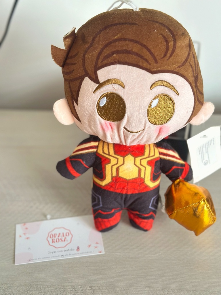 Peluche superhéroe 